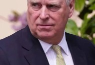 剥夺安德鲁王子头衔,英国王室剥夺安德鲁王子头衔