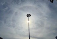 北京今出现罕见日晕,近日天空出现奇观如北京七彩祥云／日晕／舟山红色天空，怎么解？