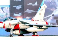 印尼也要买中国战机,美国对印尼购买11架俄罗斯苏-35战斗机表示非常不满，你怎么看？