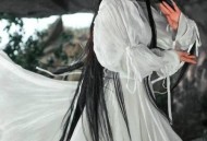 黄晓明救过刘亦菲命,刘亦菲版本小龙女什么时候上映的？