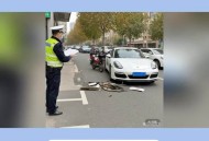 无人驾驶车撞伤行人,Uber无人车撞死行人，自动驾驶真的安全吗？