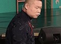 岳云鹏帮人挡酒被换,岳云鹏帮马丽挡酒是多少期？