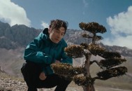 胡歌广告片被指抄袭,胡歌的《逍遥叹》为什么那么好听？