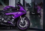 用宝马标判赔1000万,宝马rr1000和宝雕区别？