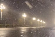 乌鲁木齐特大暴雪,新疆乌鲁木齐暴雪袭城，有影响到你的出行吗？