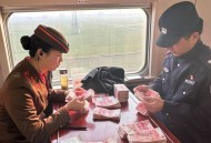 坐高铁不用扛行李了,坐高铁要称行李吗? 坐高铁不用扛行李了,坐高铁要称行李吗?