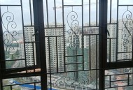 宿舍窗户全设防盗网,宿舍窗户全设防盗网好吗