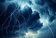 大风暴雨双预警齐发,天漏了？石家庄突然狂风暴雨，雨水宛如瀑布！暴雨+冰雹+大风三预警齐发！未来三天如何？