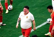 打人球员被禁赛3年,孙继海在哪场比赛打架了，被禁赛4场？