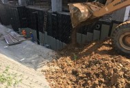 挖地下室致32户开裂,挖地下室会破坏地基吗