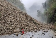 广州山体滑坡2人遇难,广州2号地铁今天有运行吗？