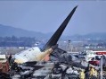 一客机在韩降错机场,客机在韩国坠毁