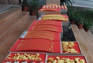 黄金盗窃案13人被捕 ,海神黄金十三戟都有什么？