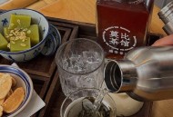 茶馆晚上10点爆满,星期五茶楼爆满文案？