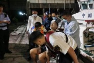 知男友已婚跳江轻生,安徽一名小伙与女友闹分手，一时想出跳江自杀的念头，你是怎么看这样的行为的？