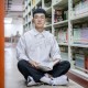 坐着看书月薪过万,坐着读书的好处？详细的？