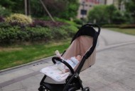 2人推车被撞身亡,逃生2推车怎么过？