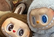 泡泡玛特跌超4%,为什么泡泡玛特那么贵？