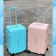 一招静音吵闹小孩,如何让行李箱轮子静音？