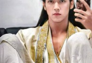 曝陈牧驰当爸,殷郊真实身高多少？