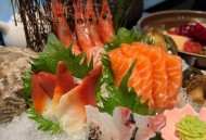 将日料当自助花4千,日料当成自助餐