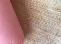 金锣火腿肠现不明物,火腿肠里有黑点是什么东西？