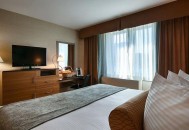 酒店78公斤黄金被撤,住酒店黄金被阿姨误丢了怎么办？