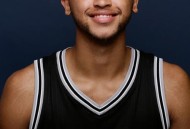 李凯尔国籍改为美国,李凯尔国籍是双重国籍吗？