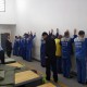 监狱通报装职工诈骗,公司诈骗，员工被抓进看守所，取保出来后还有事吗？