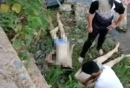 泳池溺亡30分无人救,男童游泳馆溺水为何无人发现呛水？