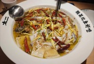 太二酸菜鱼疑预制菜,太二酸菜鱼要先付款才上菜吗？