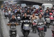 河北5人骑1辆电动车,河北省对超标电动车怎么规定？