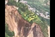 山体滑坡致房屋被埋,为什么山体滑坡被埋人很难生存？