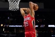 5万月薪招185陪滑官,我的身高185了，要怎么练才能扣篮？