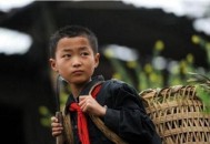 因记恨殴打80岁父亲,因记恨殴打80岁父亲犯法吗