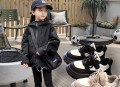 3学生捡到2岁幼童,3岁宝宝可以捡别的孩子鞋穿吗？