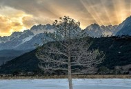 雪山徒步失联120天,徒步上玉龙雪山需要多久才能登顶？徒步上玉龙？
