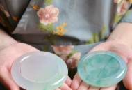 试戴手镯顾客赔100,别人戴了自己的玉镯会怎样？