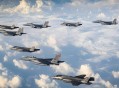美第2架B-21轰炸机,美国空军最新的B-21轰炸机将于哪一年投入使用？