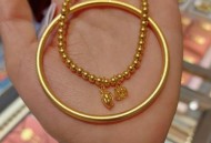 金价大跌想退货金镯,最近入手黄金手镯划算吗？