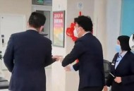 银行取钱遭VIP插队,银行给vip客户插队是否合法? 银行取钱遭VIP插队,银行给vip客户插队是否合法?