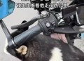 车突然没电硬推2公里,电动车没电了还硬骑有什么后果？