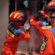 电梯故障12人被困,电梯故障12人被困视频