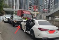 西安通报多车连撞,西安冬天洒水致38辆车连撞，你怎么看？