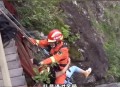 35层坠楼奇迹生还,洛阳一男子赌博欠巨款，爬上31楼想跳楼轻生，被消防员救下, 你怎么看？