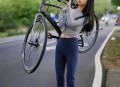 骑万元公路车送外卖,28岁女子骑万元公路车送外卖
