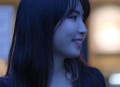 独臂女模仿杨过走红,独臂女孩杨丽