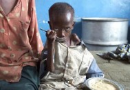 全球饥饿人数创纪录,2021年世界上饿死的人数有多少？