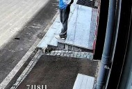 请外卖员进店吹空调,怎样用空调点外卖？