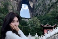 悬崖边翻护栏捡手机,张家界手机掉悬崖怎么办？